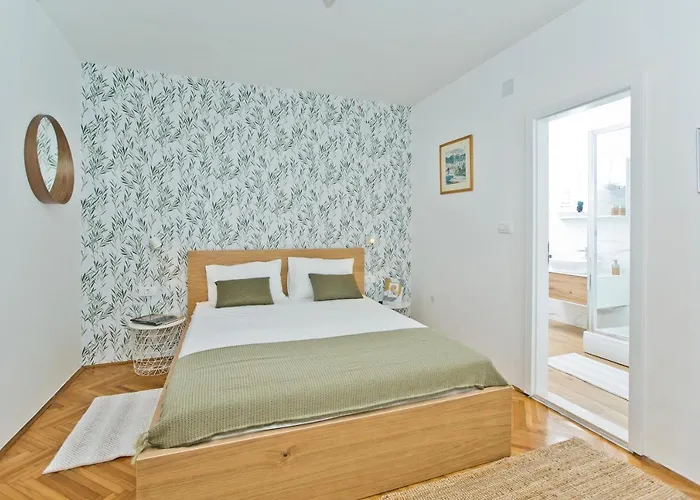 Hvar Deluxe Appartamento *